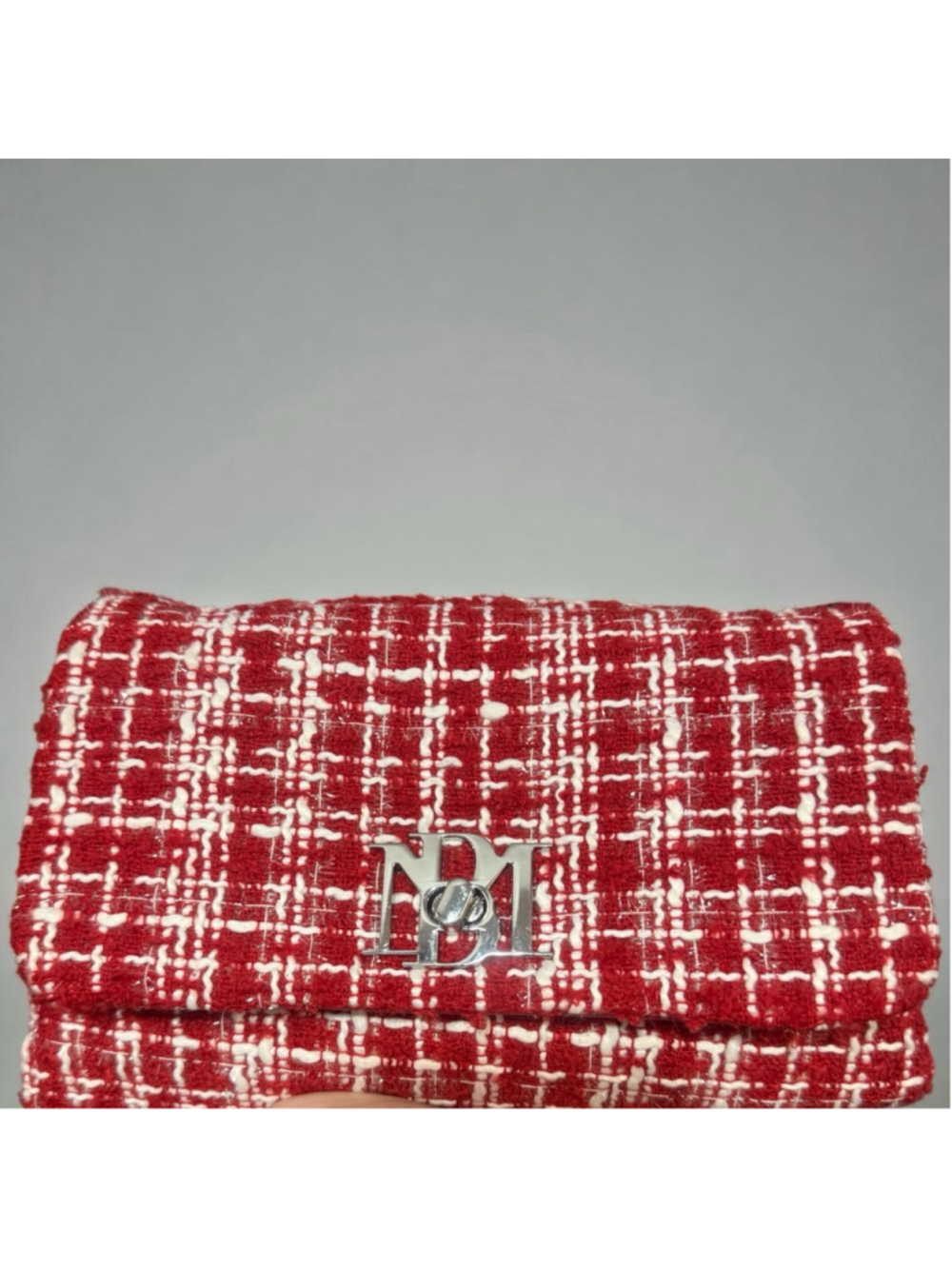NWT Badgley Mischka Red and White Tweed Shoulder Bag with Silver Chain